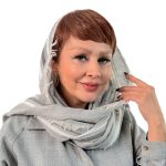 📌 مدل: مانتو پاییزه 🧶 جنس: توئیت 📏 سایزبندی: 38 تا 56 🎨 رنگ‌بندی: طوسی روشن، طوسی تیره، سرمه‌ای روشن، سرمه‌ای تیره، مشکی سایز بزرگ