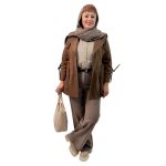 📌 مدل: بارانی سانتانا یقه انگلیسی 🧶 جنس: سانتانا 📏 سایزبندی: 38 تا 50 🎨 رنگ‌بندی: کرم، سبز، قهوه‌ای، سورمه‌ای، مشکی سایز بزرگ