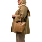 📌 مدل: پالتو فوتر دوتن کوتاه جلوباز 🧶 جنس: فوتر 📏 سایزبندی: 38 تا 70 🎨 رنگ‌بندی: طوسی روشن، نسکافه‌ای، قهوه‌ای، ذغالی سایز بزرگ