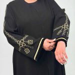 📌 مدل: مانتو مجلسی یاسمن 🧶 جنس: شانتون 📏 سایزبندی: 38 تا 60 🎨 رنگ‌بندی: مشکی سایز بزرگ