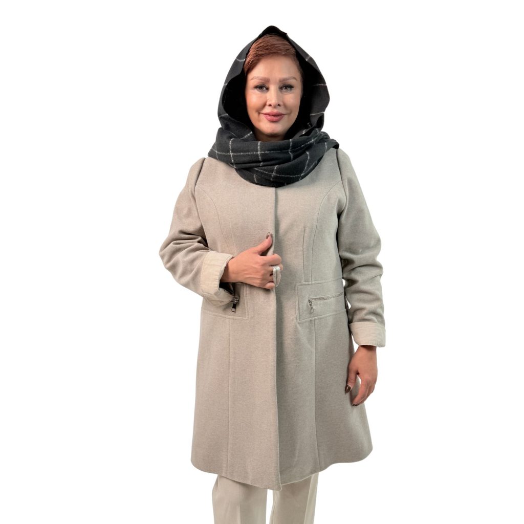📌 مدل: پالتو یقه گرد جیب زیپی 🧶 جنس: لامر 📏 سایزبندی: 44 تا 64 🎨 رنگ‌بندی: قهوه‌ای، سورمه‌ای، ذغالی، خاکی سایز بزرگ