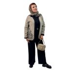 راهنمای سایز 📌 مدل: کت شلوار یقه دو رنگ 🧶 جنس: مازراتی 📏 سایزبندی: 42-44 🌈 رنگ‌بندی: مشکی قهوه‌ای، کرم مشکی، مشکی سبز، قهوه‌ای مشکی