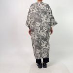 سم مدل: پیراهن صوفیا جنس پارچه: لینن بامبو سایزبندی: 42 تا 64 رنگ‌بندی: کرم، آبی، طوسی، سبز قد کار: حدود 121 سانتی‌متر قد مدل: 170 سانتی‌متر دسته‌بندی: سایزبزرگ