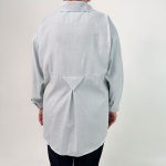 اسم مدل: شومیز ساده جنس پارچه: لینن سایزبندی: فری سایز (Free Size)، 38 تا 54 رنگ‌بندی: آبی، سفید، زرد قد کار: حدود 78 سانتی‌متر قد مدل: 170 سانتی‌متر دسته‌بندی: سایزبزرگ